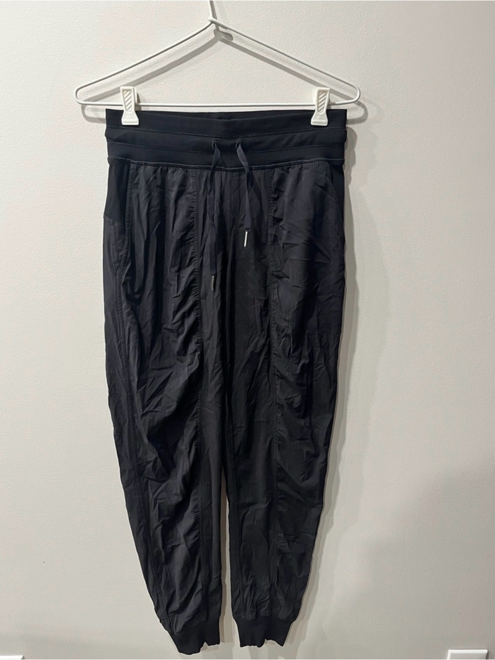 Lululemon Dance Studio Jogger *29" Black size 4
